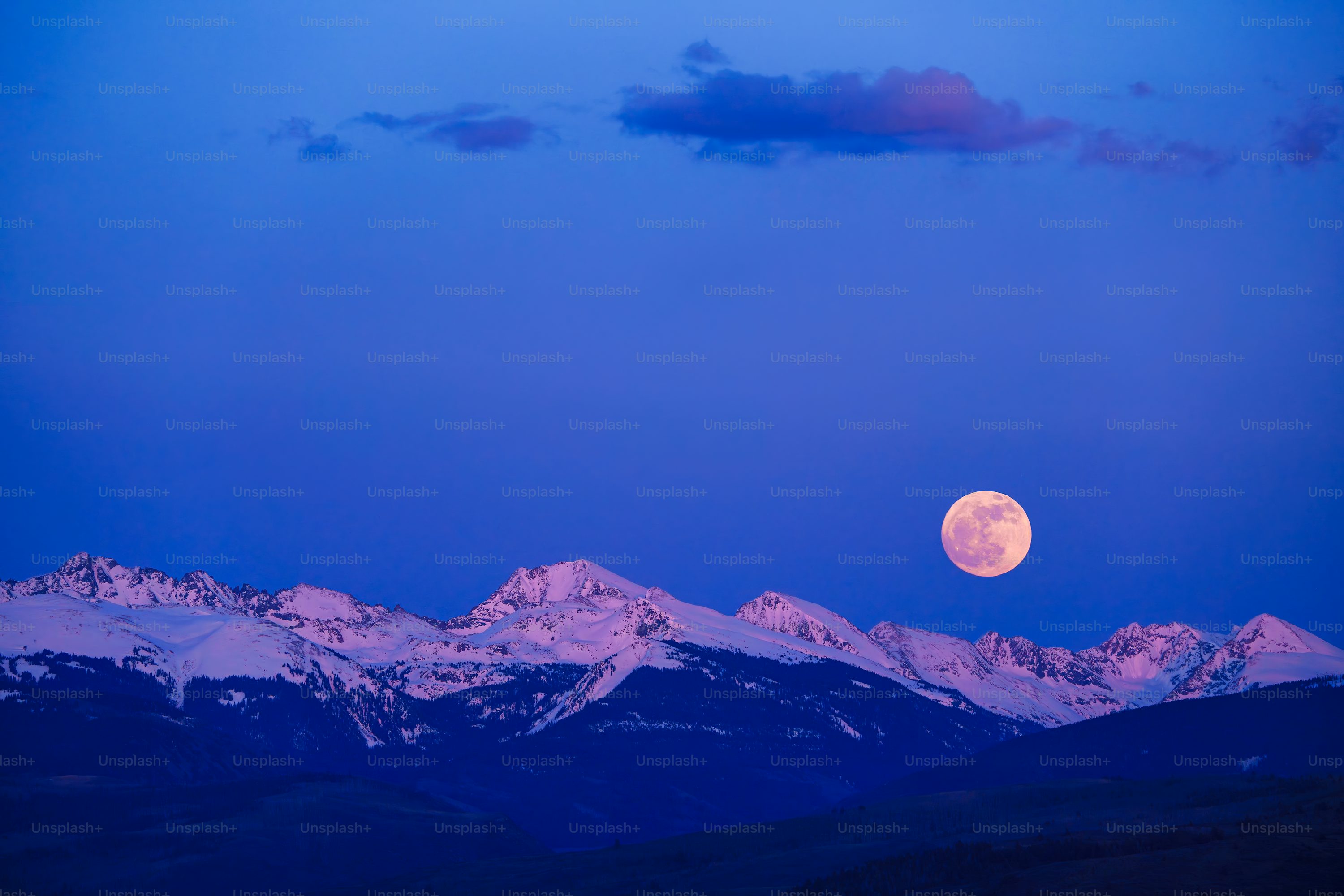 Rocky Mountain NP Full Moon
